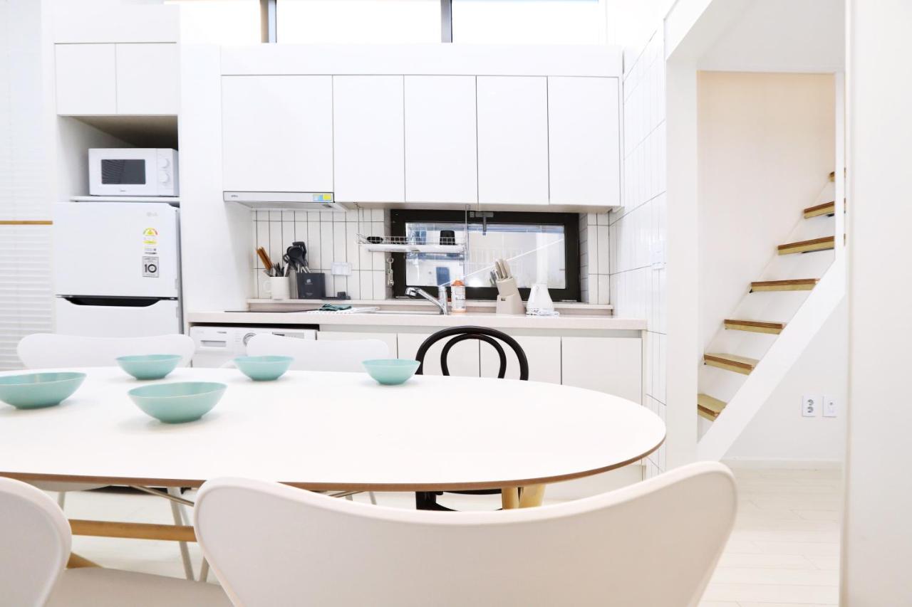 Apartamento J Garden Myeongdong Station *